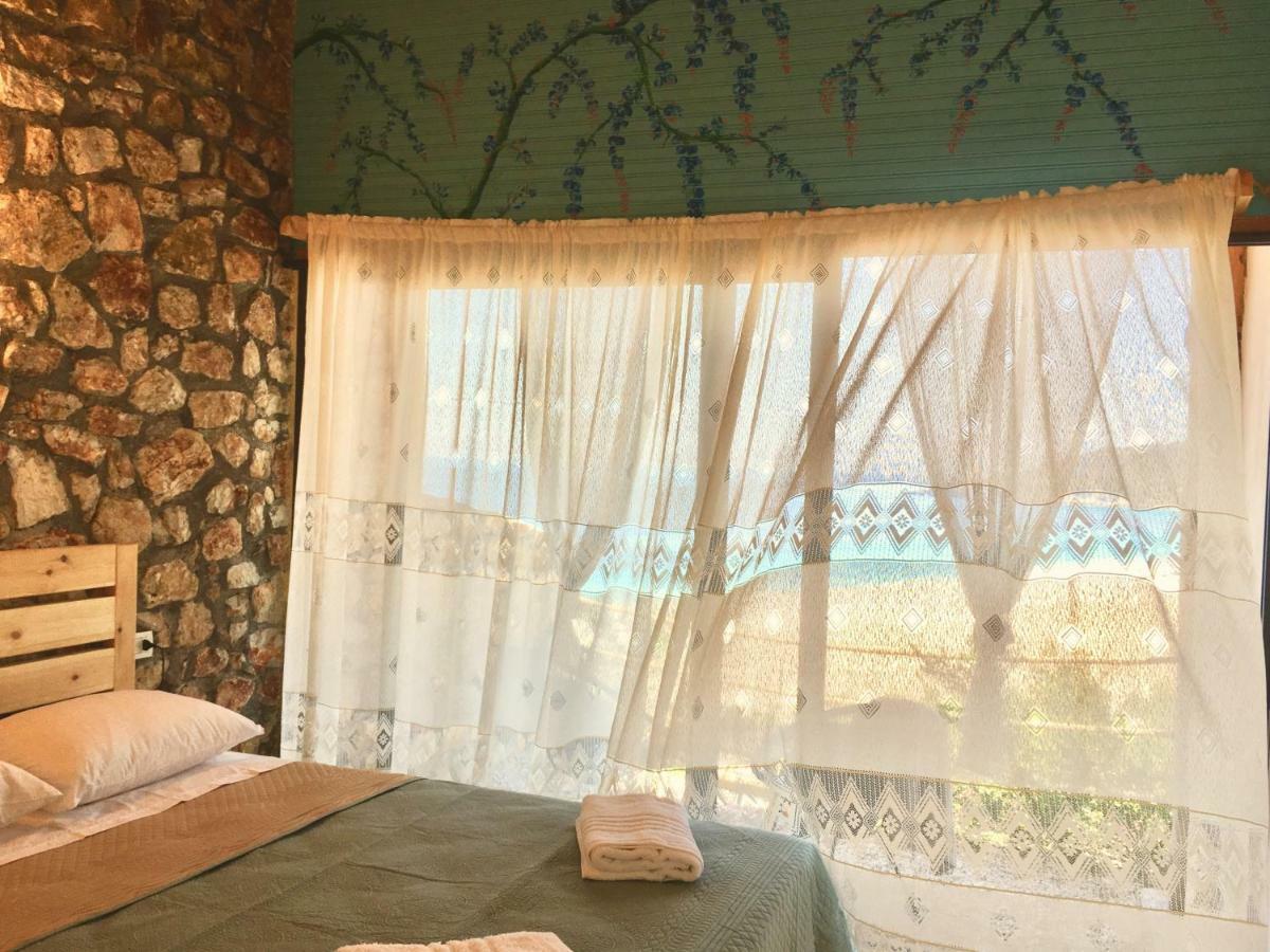 Scala Bungalows Himare Exterior photo
