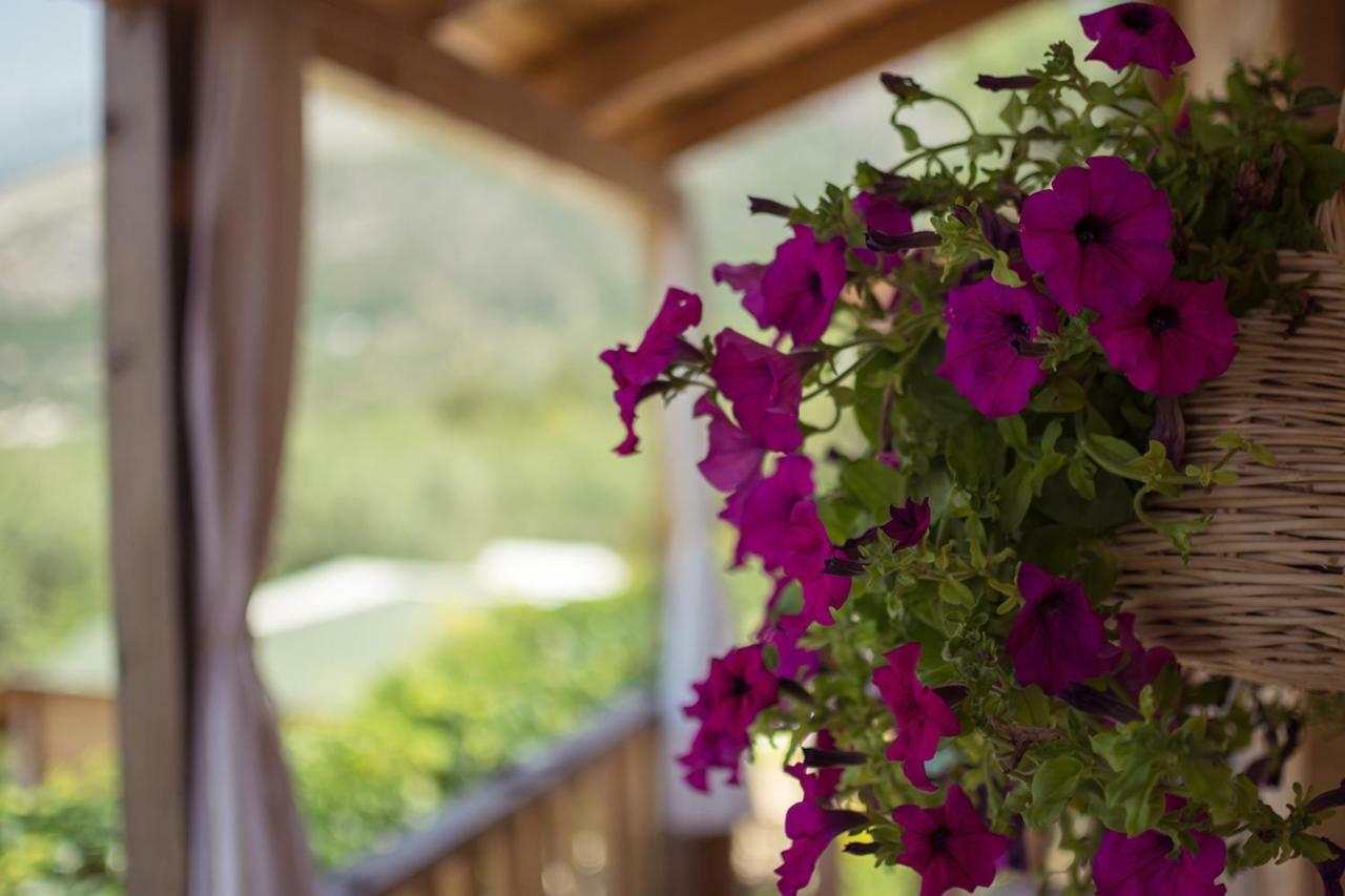 Scala Bungalows Himare Exterior photo
